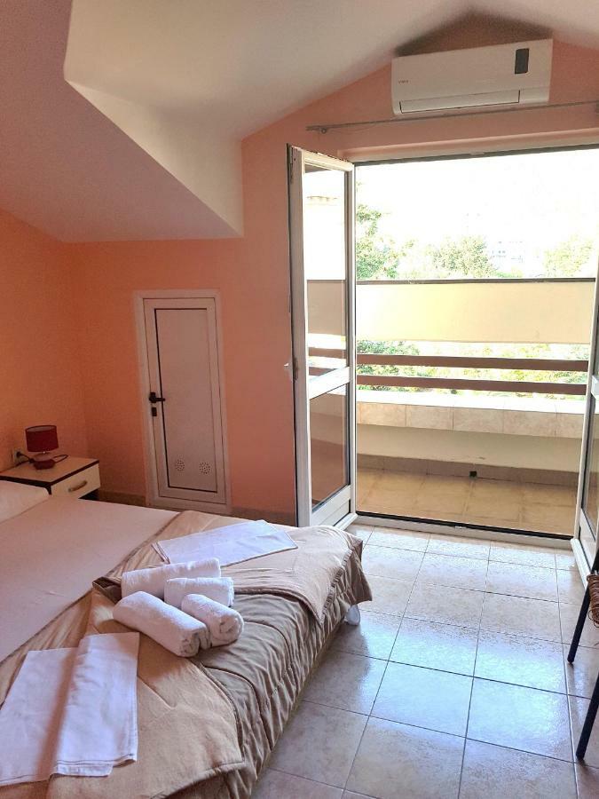 Apartment Danijela บุดวา ภายนอก รูปภาพ