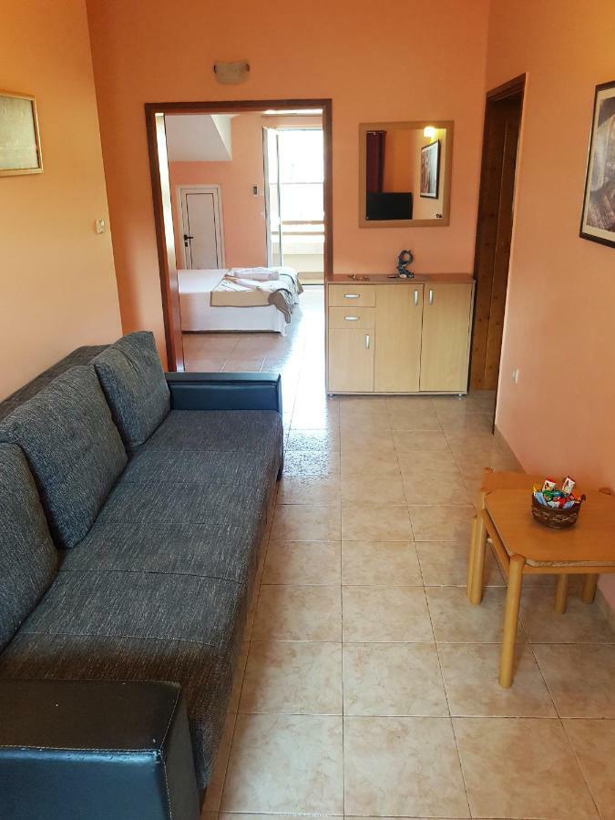 Apartment Danijela บุดวา ภายนอก รูปภาพ